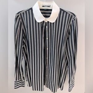 Lauren Ralph Lauren women’s button shirt XL. Excellent condition